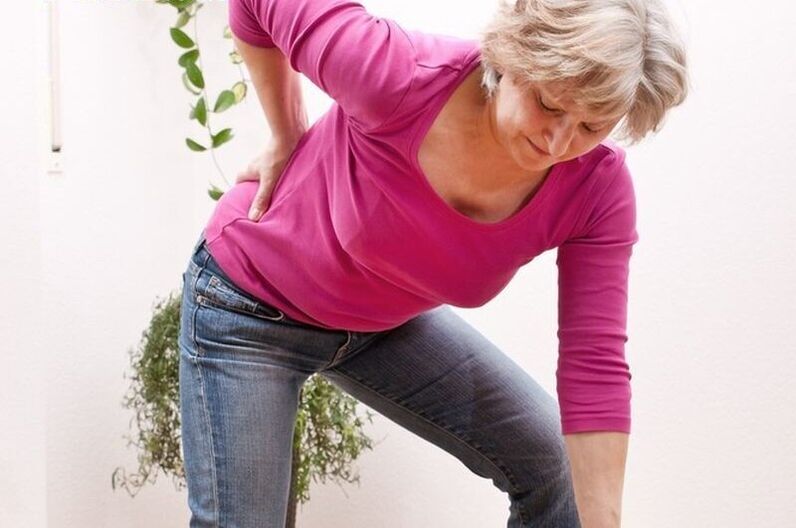 back pain caused by osteochondrosis
